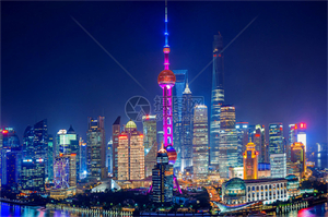 游客可以欣赏到来自世界各地的奇特植物