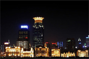 迷失于霓虹灯下的旧上海记忆